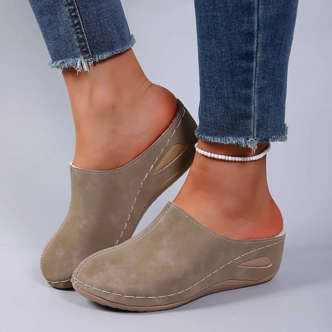 Pantofole Ortopediche da Donna – Comfort Quotidiano e Design Intramontabile