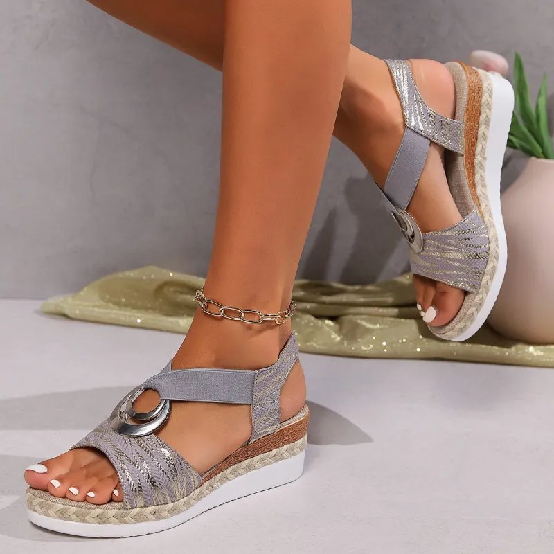 Sofia™ – Sandali Espadrillas con Zeppa e Dettaglio Metallico