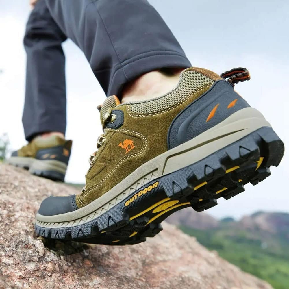Camel Mid II | Innovativi scarponi da trekking